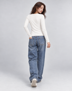 Long-sleeved shirt made of soft cotton (Coming Soon)